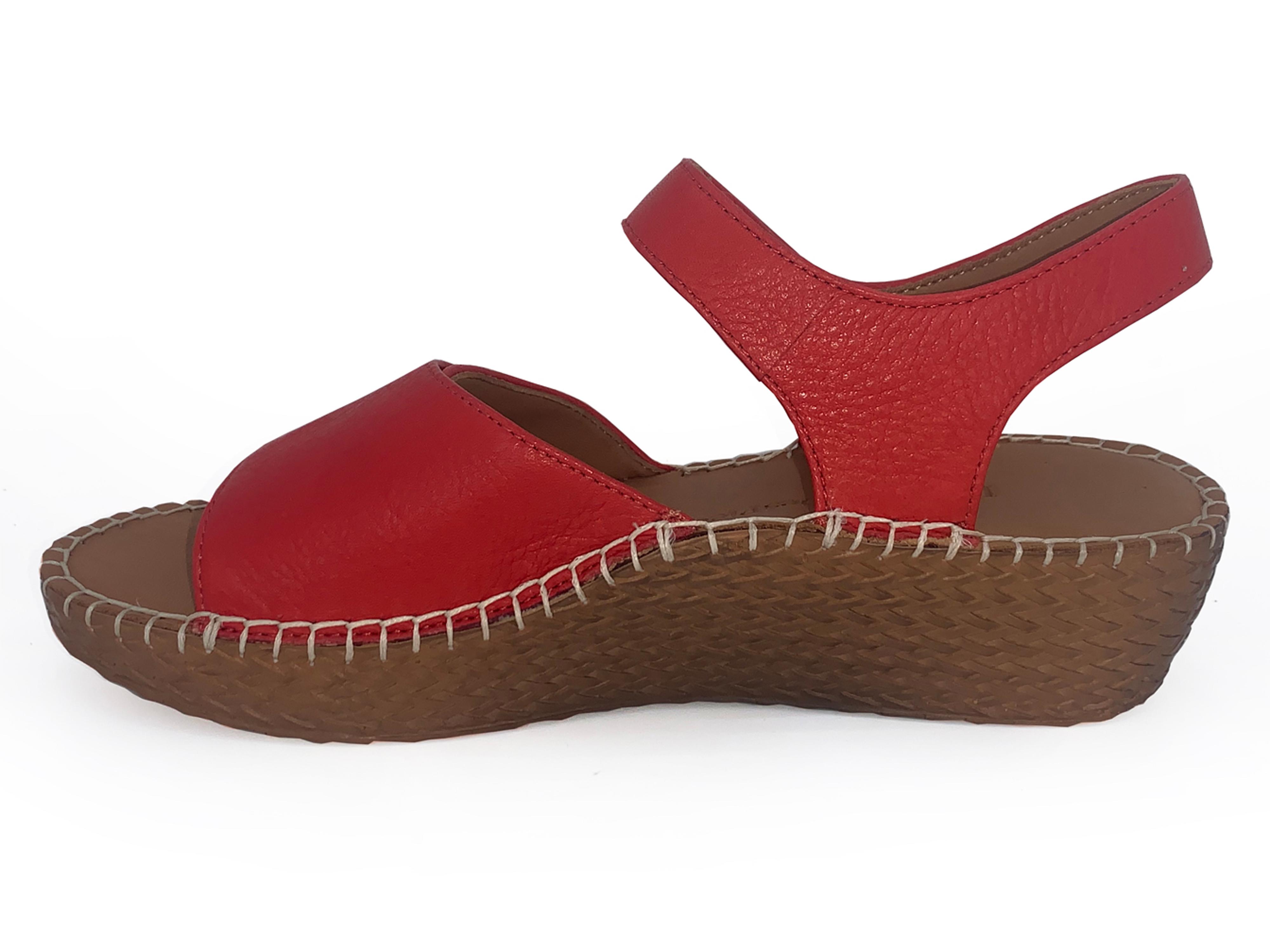 L`Amour Des Pieds Yahya Women`s Sandal Red : The Shoe Spa